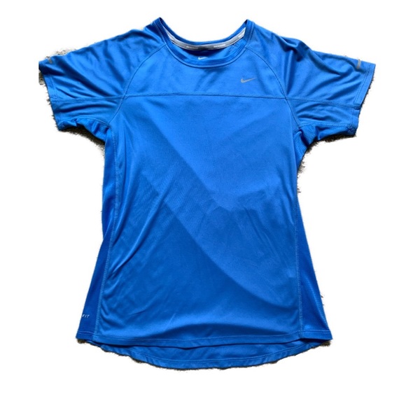 Nike running t-shirt medium, periwinkle scoop neck - Picture 1 of 4